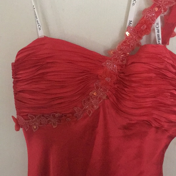 Prom dress / Special event dress - Picture 3 of 5